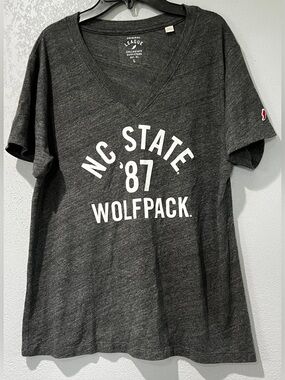 League Women's Dark Gray NC State '87 Wolfpack V-Neck Tee, Size L